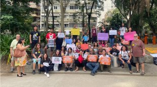 Aula pública reúne profissionais da educação em greve e estudantes na Zona Norte do Rio