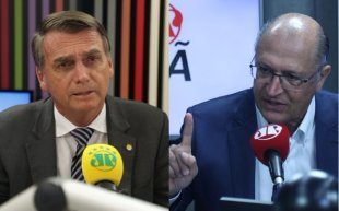 Alckmin imita Bolsonaro em suas encenações teatrais em aeroportos