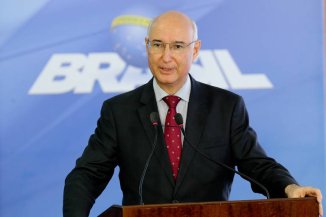 TST proíbe greves contra privatização, Bolsonaro, Bovespa e Trump aplaudem 