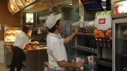 McDonald's não permite nem uma hora de descanso para os trabalhadores