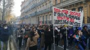 Manifestações na França contra a lei de segurança de Macron e a violência policial