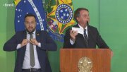 Bolsonaro comunica que ordenou Queiroga a desobrigar o uso de máscaras por vacinados e curados