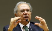 Guedes, defendendo privatização da Petrobras, diz que ela 'vai valer zero daqui a 30 anos'