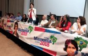 Mal se “pré-candidatou”, e Manuela D'Ávila (PCdoB) já diz querer se aliar com PMDB