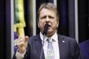 Deputado Bolsonarista atua para governo intervir na UFRGS e colocar chapa da direita