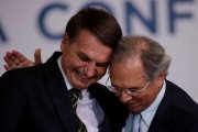 Governo Bolsonaro prevê corte de 3 milhões de famílias que receberiam o Renda Cidadã