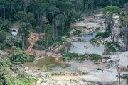 Bolsonaro quer liberar mineração para destruir as Terras Indígenas