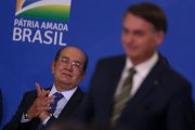 STF e Bolsonaro de mãos dadas para privatizar estatais e entregar aos países estrangeiros
