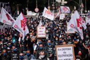 Metroviários indicam greve para dia 02. Unificar a luta com terceirizados e a população!