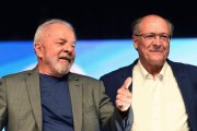 Alckmin atua como porta-voz da nefasta reforma trabalhista junto a empresários em nome de Lula
