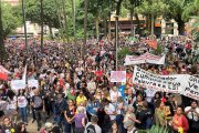 Educação em greve protesta contra intransigência e ataques de Castro ao plano de carreira