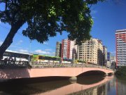 Metroviários e rodoviários paralisam em Recife exigindo a vacinação