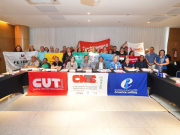 CNTE e sindicatos da educação chamam ato de abraço no MEC, agradecendo a não revogação do NEM