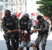 Afroito, artista de Recife, é preso em manifestação do 29M. Exigimos sua libertação imediata!