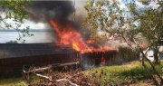 Garimpeiros atacam aldeia no Pará e incendeiam casa da líder indígena Maria Leusa