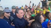 Bolsonaro em Belém ataca direito ao aborto e comemora "guerra às drogas", que assassina povo negro
