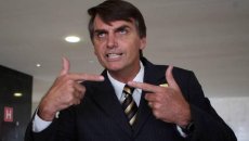 Jair Bolsonaro defende Feliciano estuprador: "se isso aí é fora da Câmara, não tenho nada a falar"