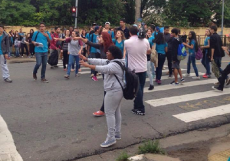 Estudantes de uma das maiores escolas de Campinas boicotaram o SARESP e saíram em manifestação