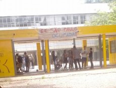 EE São Paulo escola de luta ! Alunos ocupam uma das escolas mais antigas do Estado de São Paulo