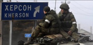 Rússia assume controle da cidade de Kherson, no Mar Negro