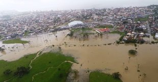 Temporais em Santa Catarina: mortes, deslizamentos de terras e desabrigados