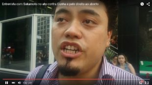 VÍDEO: Entrevista com Sakamoto no ato contra Cunha e pelo direito ao aborto