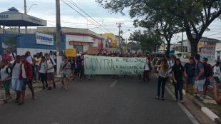 GM reprime ato de estudantes na periferia de Campinas