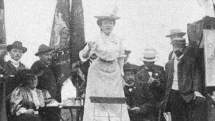 Rosa Luxemburgo: Assembléia Nacional ou Governo dos Conselhos?