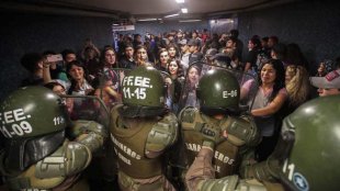 Erupção de revolta dos jovens e trabalhadores no Chile: nova ameaça a Bolsonaro na América Latina