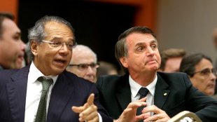  Guedes e Bolsonaro tramam nova medida para exterminar a saúde e a educação