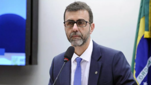 Freixo defende financiamento de banqueiros e empresários a candidatura do PSOL