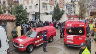 Morrem 26 operários eletrocutados em indústria clandestina no Marrocos após enchentes