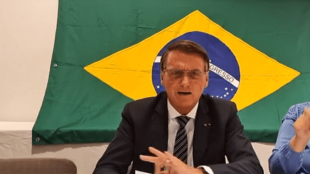 Bolsonaro alimenta ódio e xenofobia contra o Nordeste afirmando que quem vota em Lula é analfabeto