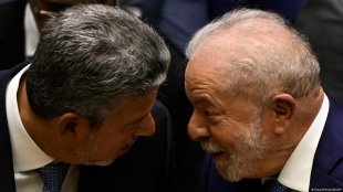 O embate entre Lula e Lira e a busca de uma acomodação
