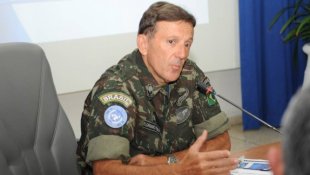 Equipe de transição de Bolsonaro contará com ex-comandante da catastrófica missão no Haiti