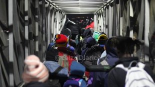 Após repressão, governo do México inicia deportação de migrantes centro-americanos