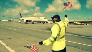 EUA: United Airlines planeja despedir 36.000 trabalhadores