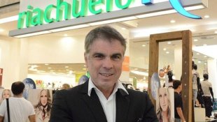 Flávio Rocha demite 320 de fábrica da Riachuelo no RN
