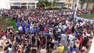 Prefeitura do PT, em Araraquara, criminaliza e corta salário de servidores em luta 