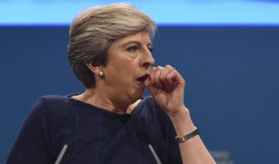 Theresa May, uma primeira ministra caída na desgraça