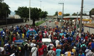 Estaleiro Eisa fecha as portas, milhares na rua: roubaram a Petrobras, trabalhadores que pagam