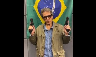 Aliado de Bolsonaro, reacionário Roberto Jeferson é preso em casa no Rio de Janeiro