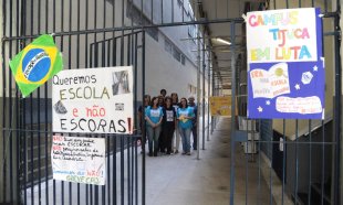 A situação precária da educação estadual do Rio no governo Castro