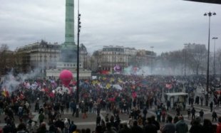 França: Paris se mobiliza em clima de greve geral