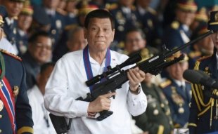 Presidente das Filipinas ordena polícia a matar quem descumprir regras da quarentena