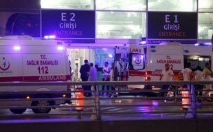 Atentado deixa ao menos 28 mortos no aeroporto de Istambul