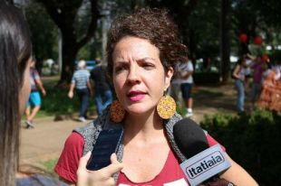 “Lutar pela revogação integral das reformas e ataques, de forma independente do governo”, diz Flávia Valle