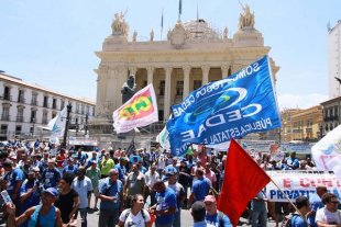 URGENTE: Pezão quer votar reforma da previdência do Rio na quarta 24/5
