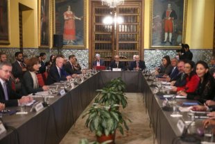 17 países buscam acordo para aumentar a interferência contra o governo de Maduro 