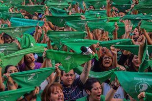 Luta histórica das mulheres impõe legalização do aborto aos deputados argentinos